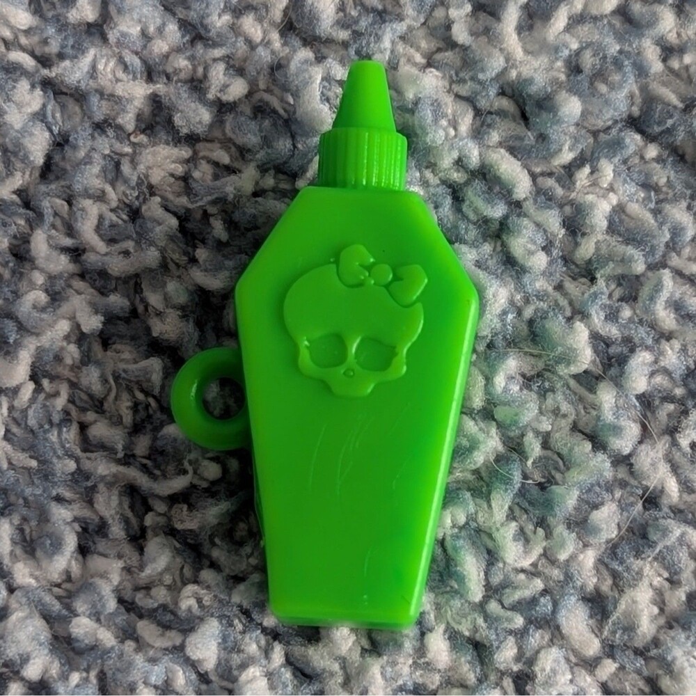 Monster High G3 Draculaura Monster Fest Food Truck Doll Green Condiment Bottle